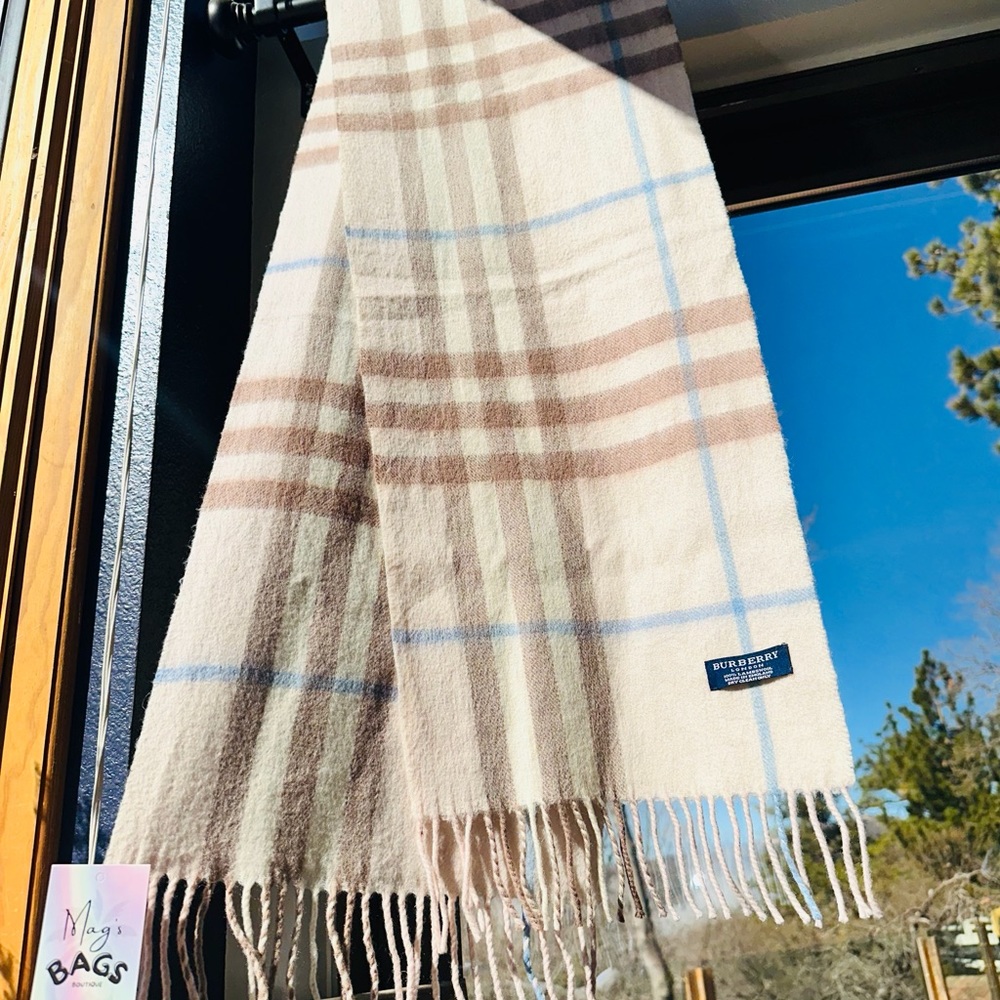 Burberry: Pink Giant Check Plaid Scarf - Picture 5 of 13